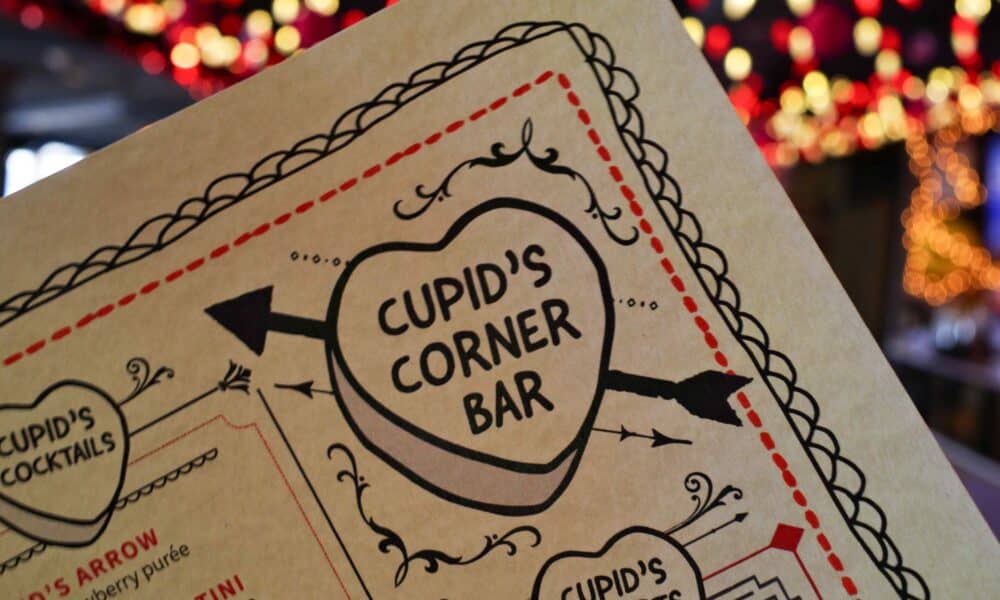 Cupid's Corner Bar 